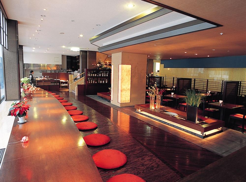 เรียวกัง โรงแรมคันโรโนโมริ นิเซโกะ